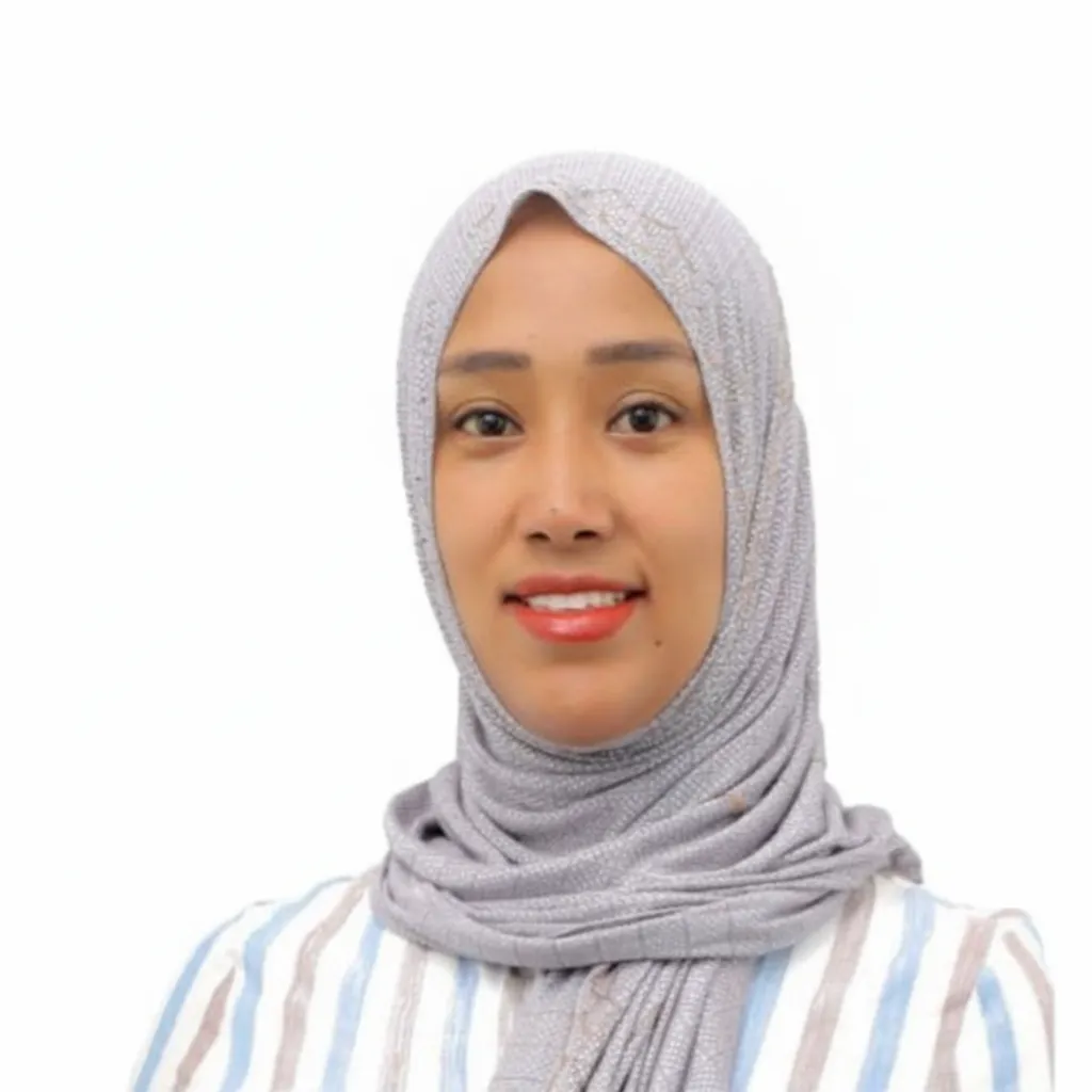 Dr. Husnia Hussen